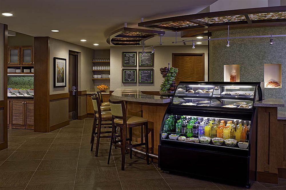 Hyatt Place San Antonio Airport/Quarry Market Restaurant bilde